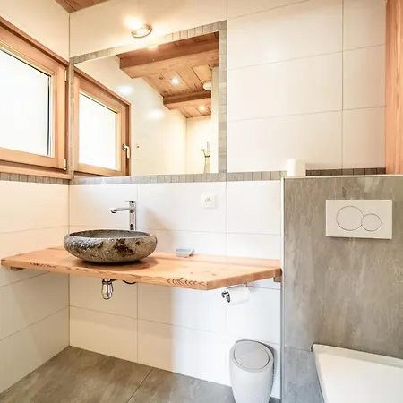 Heidi - * Châtel
